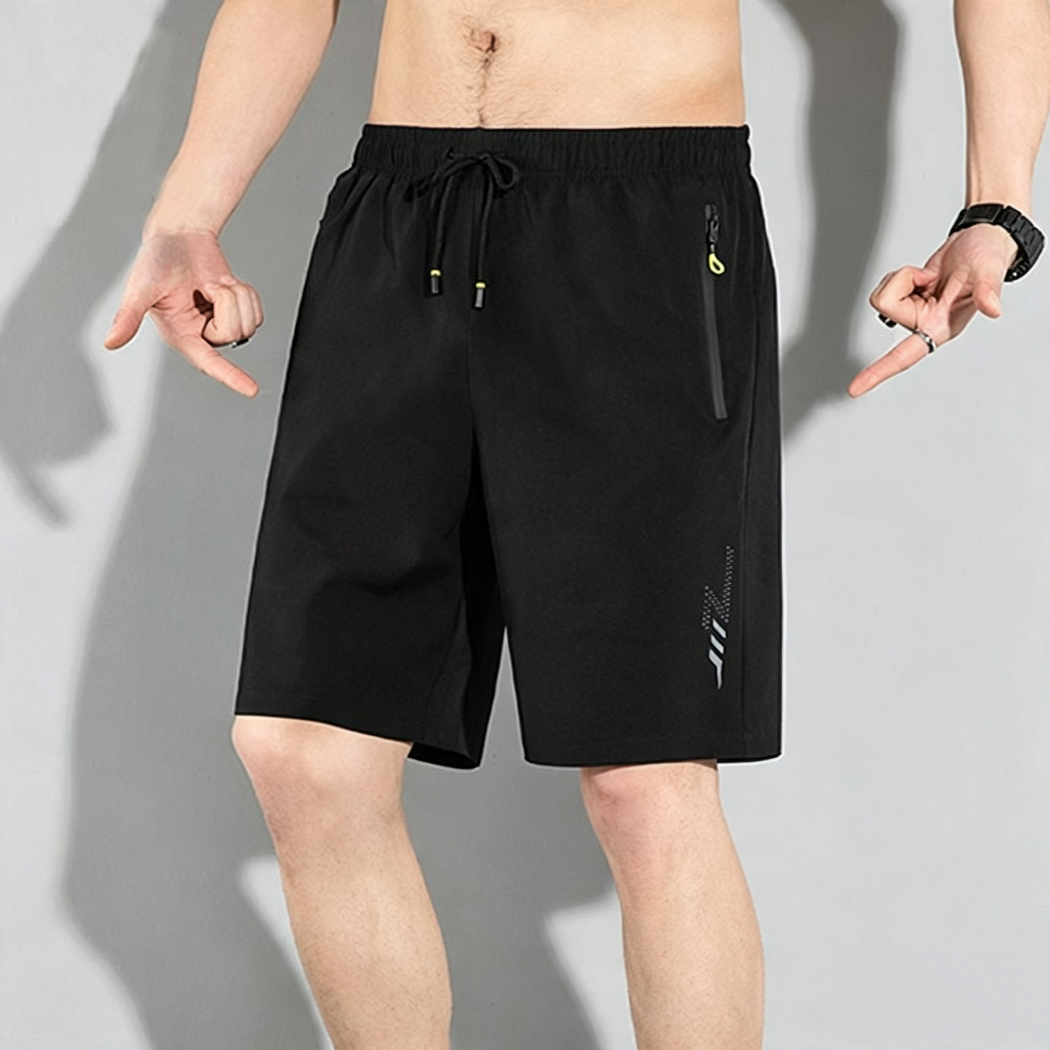 Men's Quick Dry Sports Shorts Elastic Drawstring Waist Athletic Shorts With Zipper Pockets